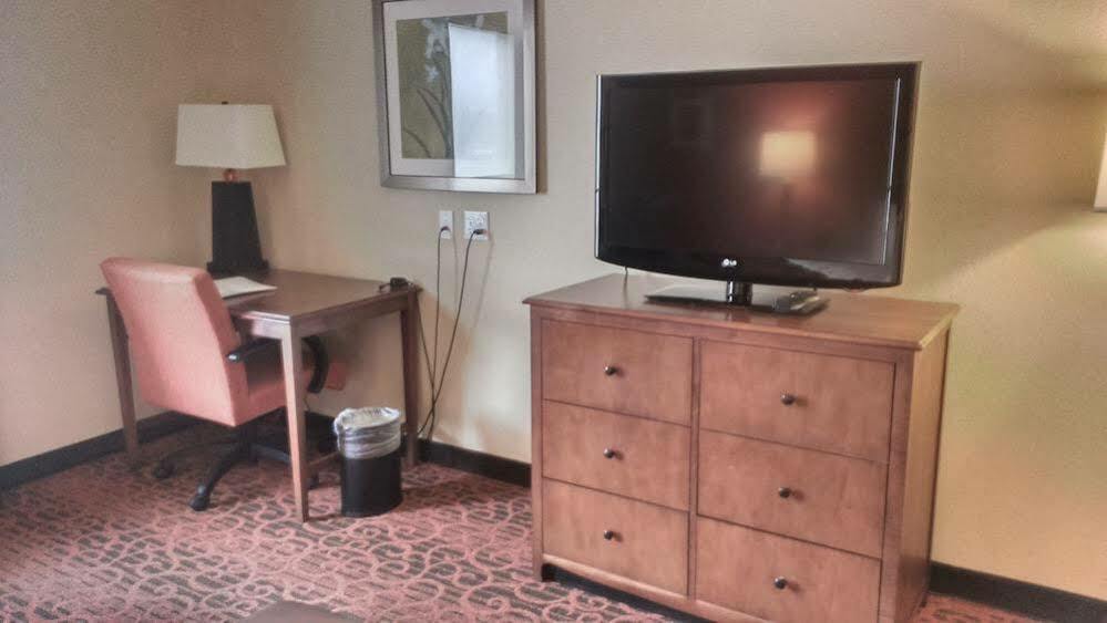 Hampton Inn And Suites Seattle - Airport / 28Th Avenue SeaTac Εξωτερικό φωτογραφία